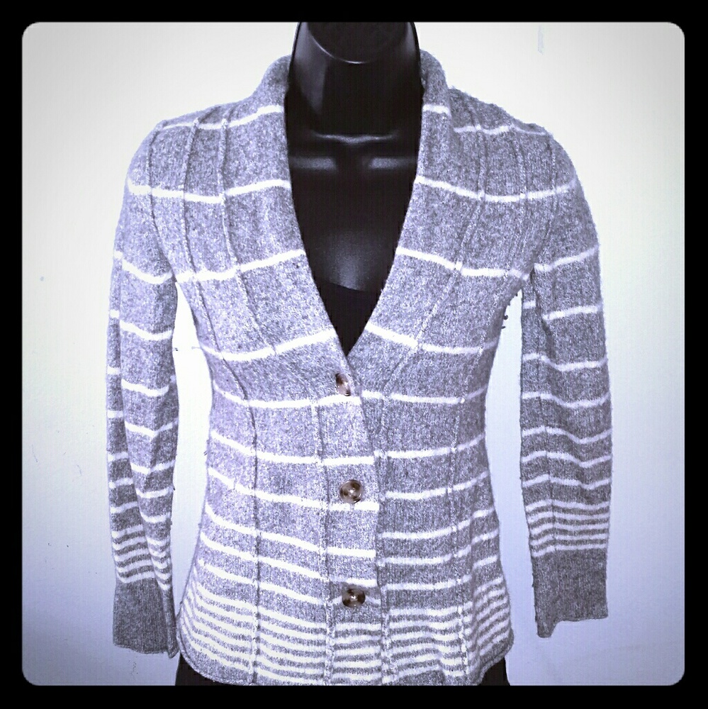Banana Republic Lambs Wool Sweater