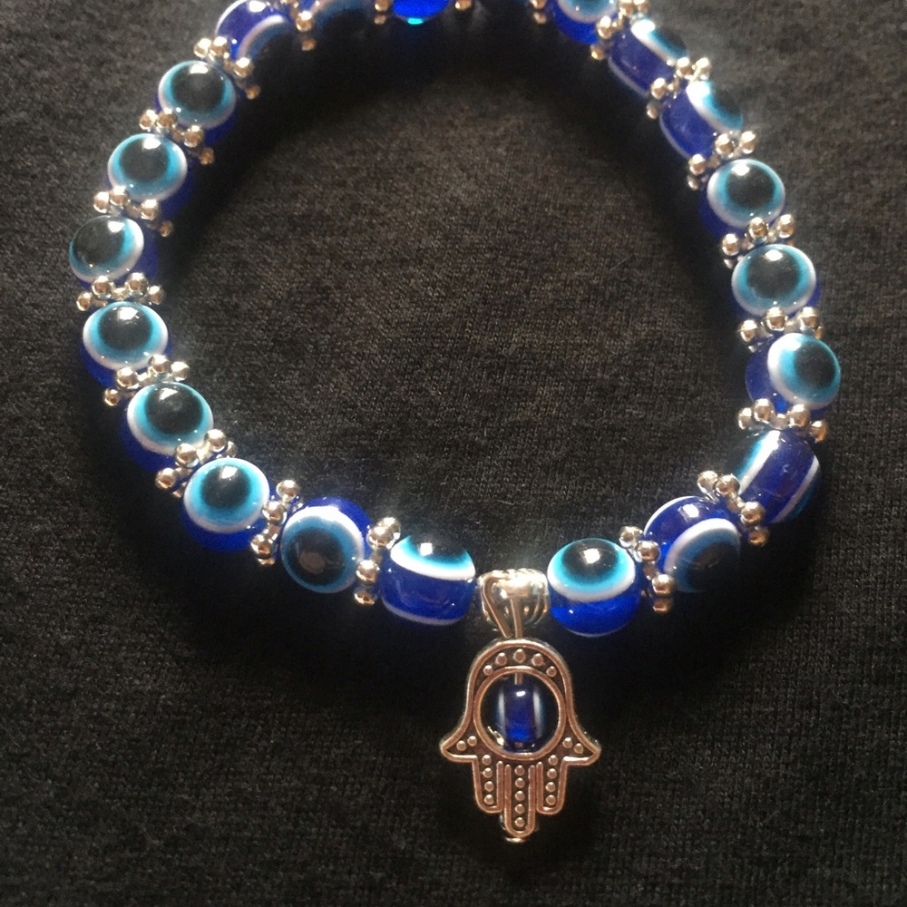 🆕 Unisex Hamsa Charm Evil Eye Beaded Bracelet!