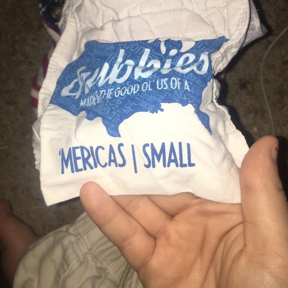 Men's size small worn Chubbies - Picture 1 of 4