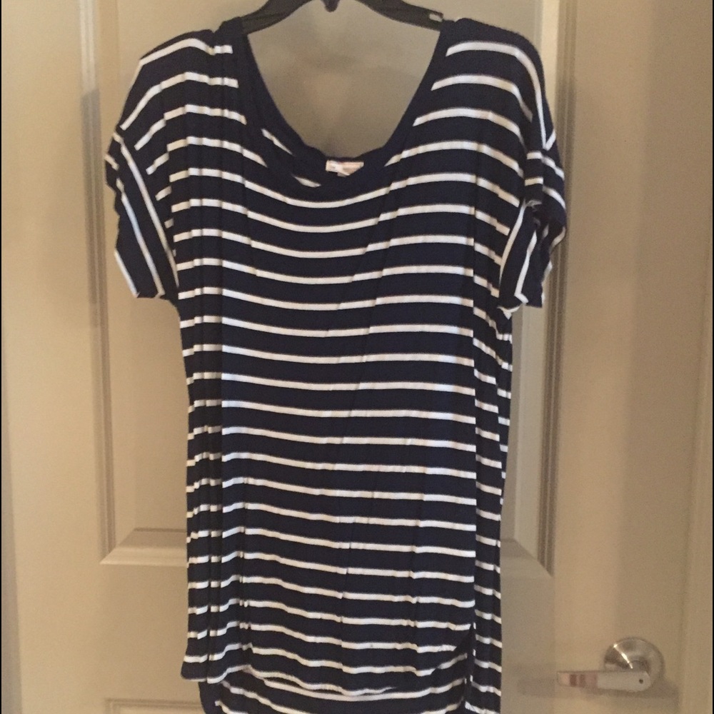 High low navy stripped shirt