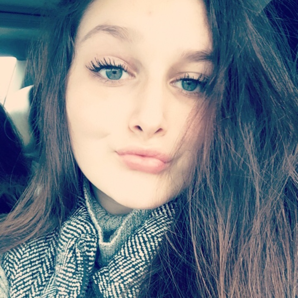 Meet your Posher, Brenda