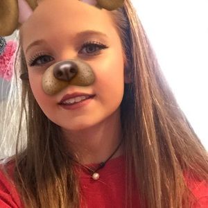 Meet your Posher, Makenna