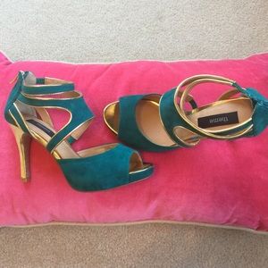 Beautiful suede heels