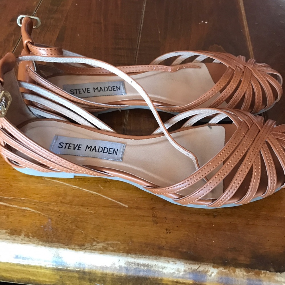 Steve Madden girls sandals size 3