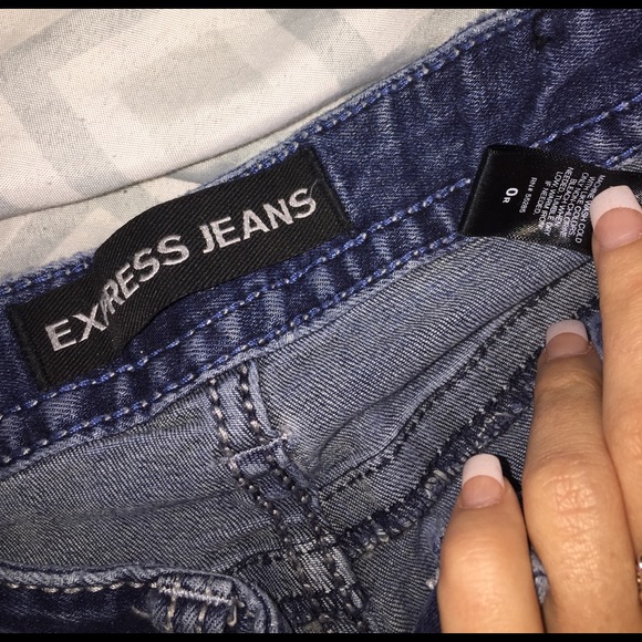 Jeans - Picture 2 of 3