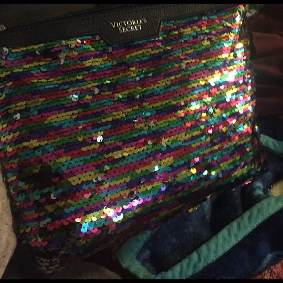 Victoria secret tote with make up bag - Picture 2 of 4