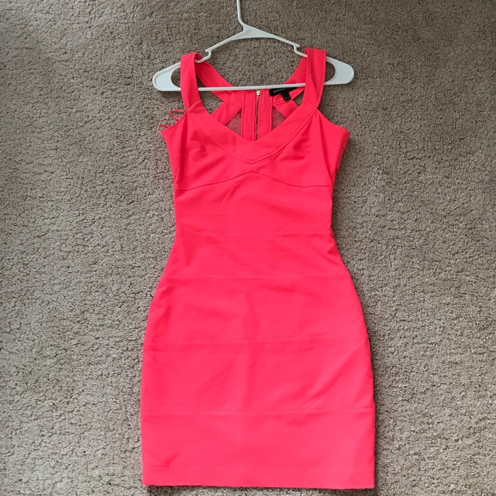 MADE IN FRANCE 🇫🇷 Neon pink sexy🔥🔥dress