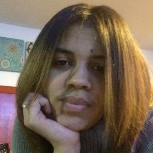 Meet your Posher, Naymi