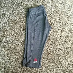 Reebok Crossfit Capri Leggings - Silver size M