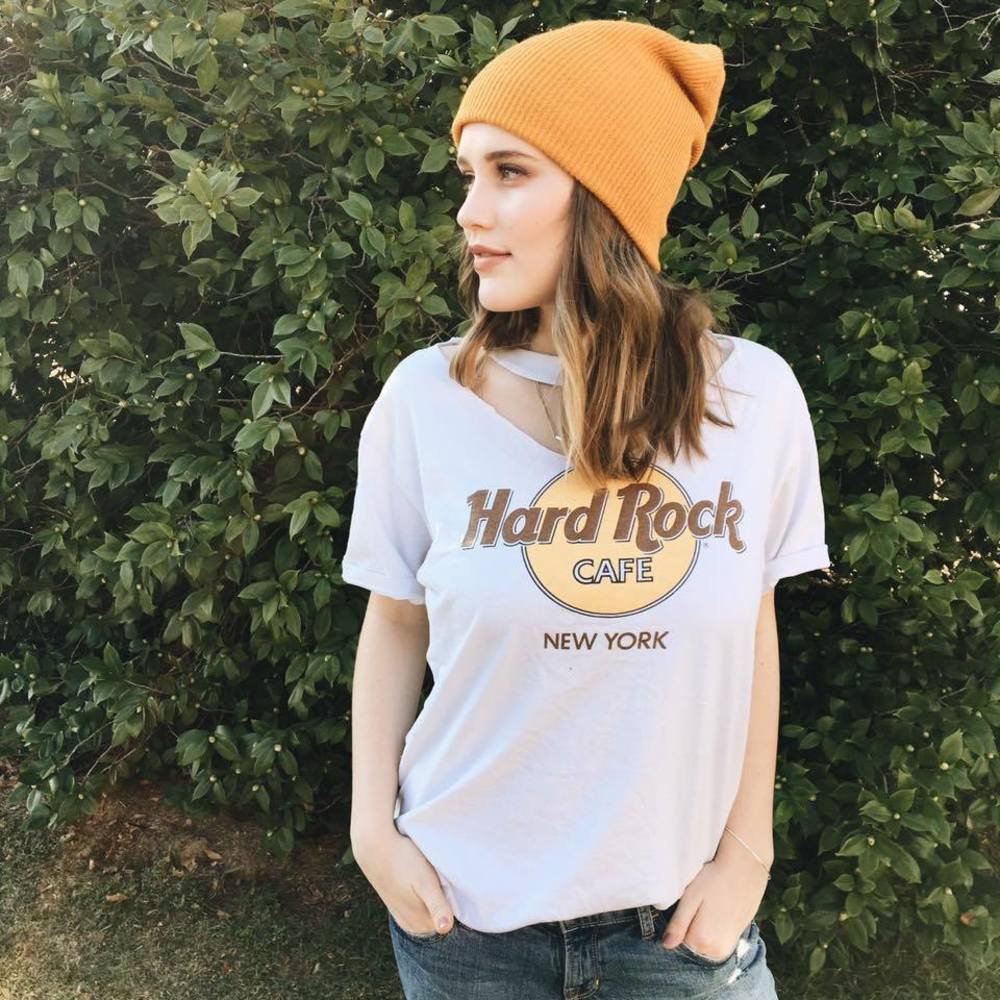 Meet your Posher, Hannah