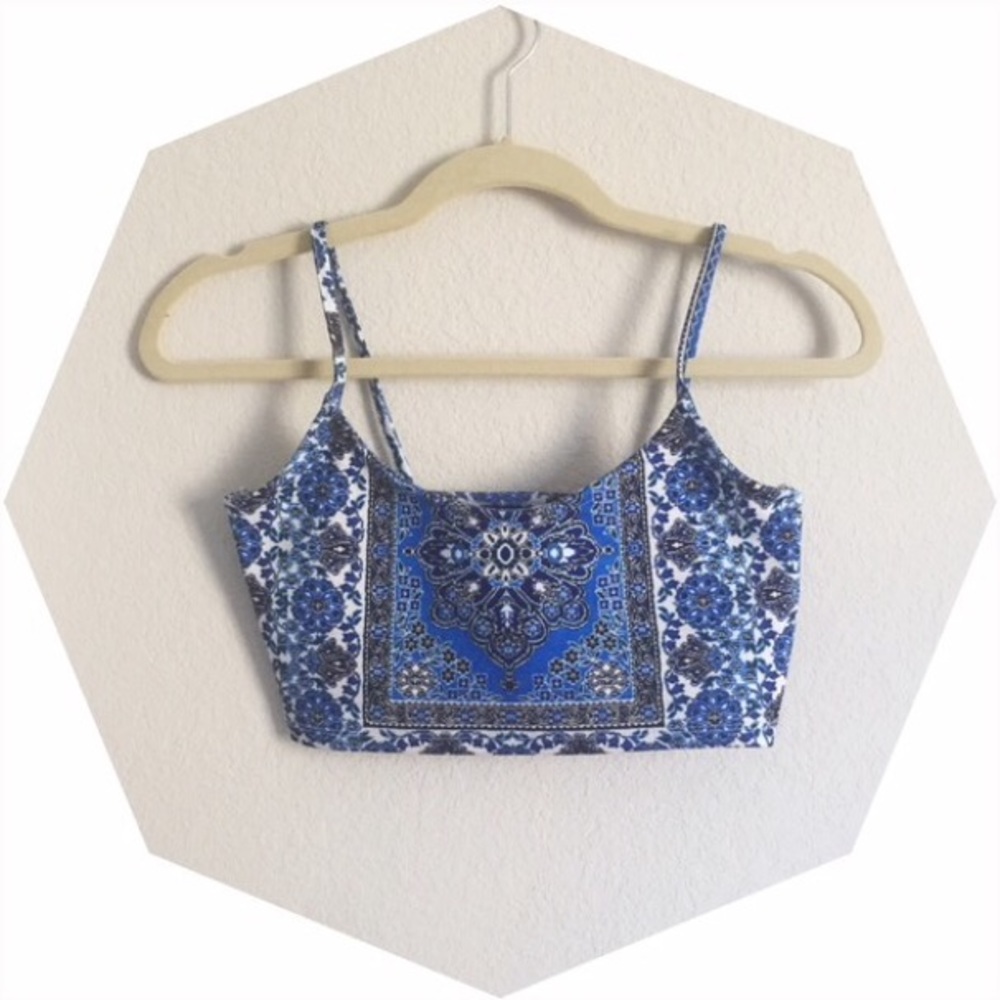 TOPSHOP PAISLEY PRINT CROP TOP BRALETTE