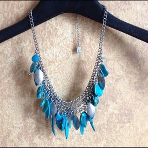 Gorgeous blue necklace