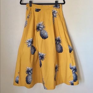 Ann Taylor Full Pineapple skirt