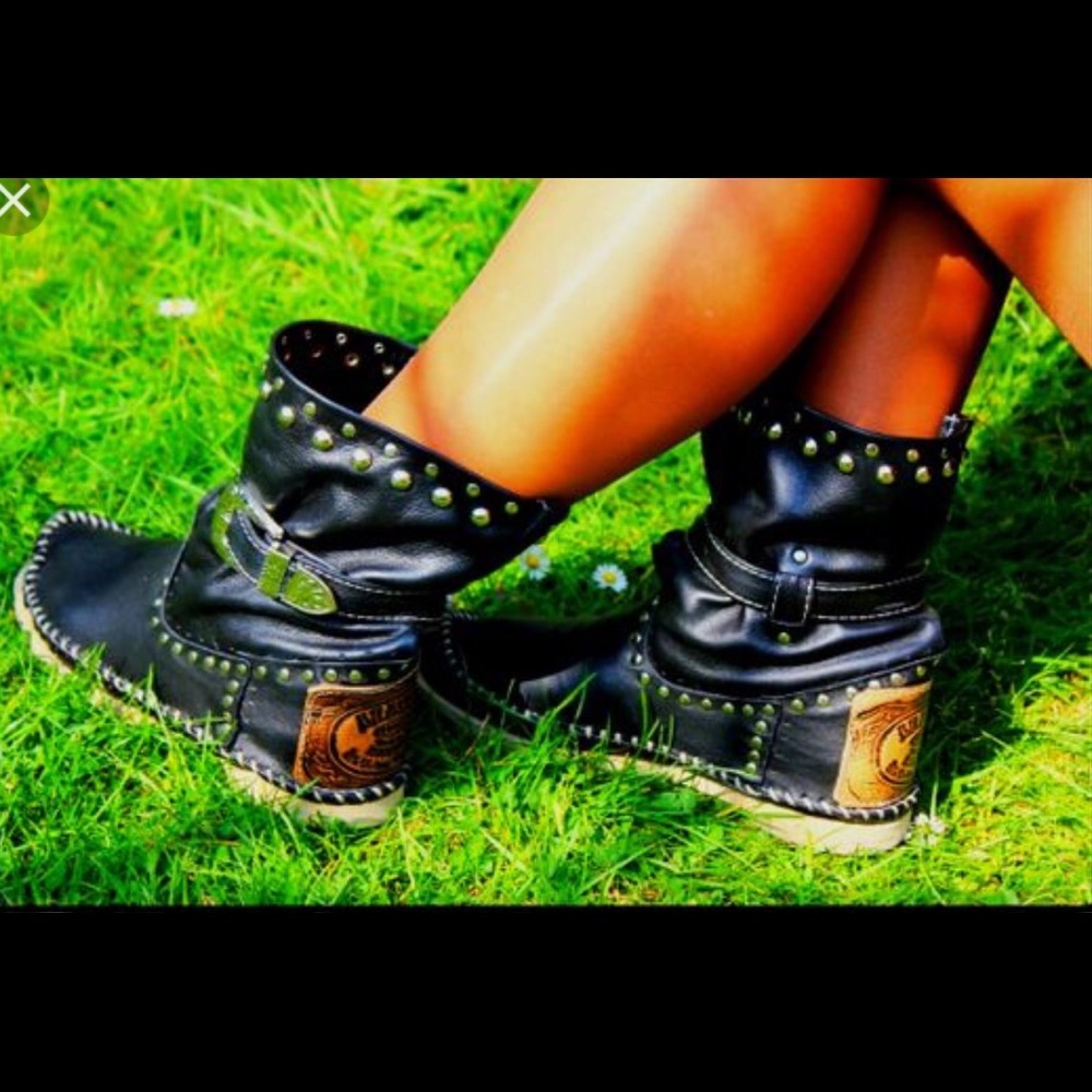 Hector riccione boots