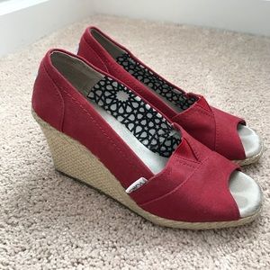 Toms wedges