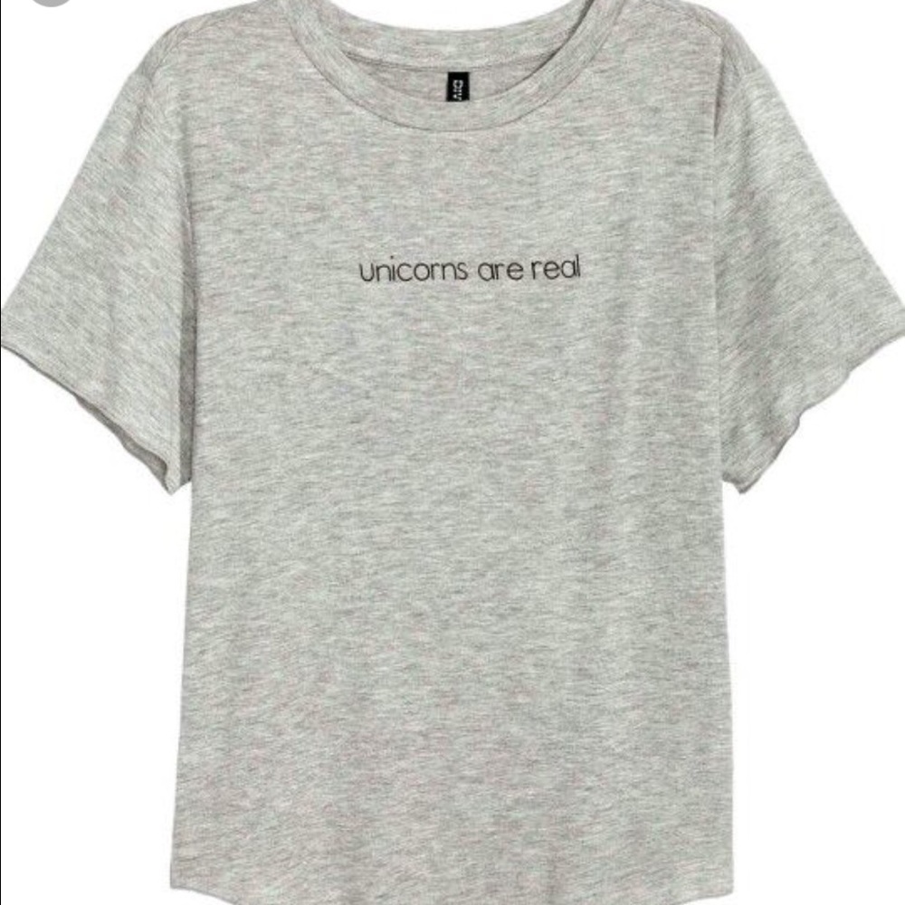 H&M Unicorns are real tee size small