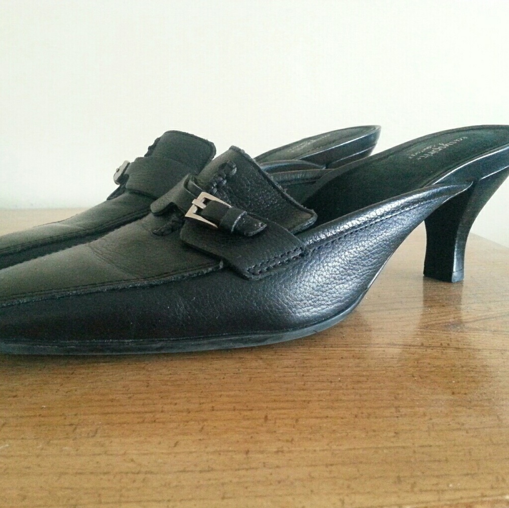 Easy Spirit comfort Black slip on heels