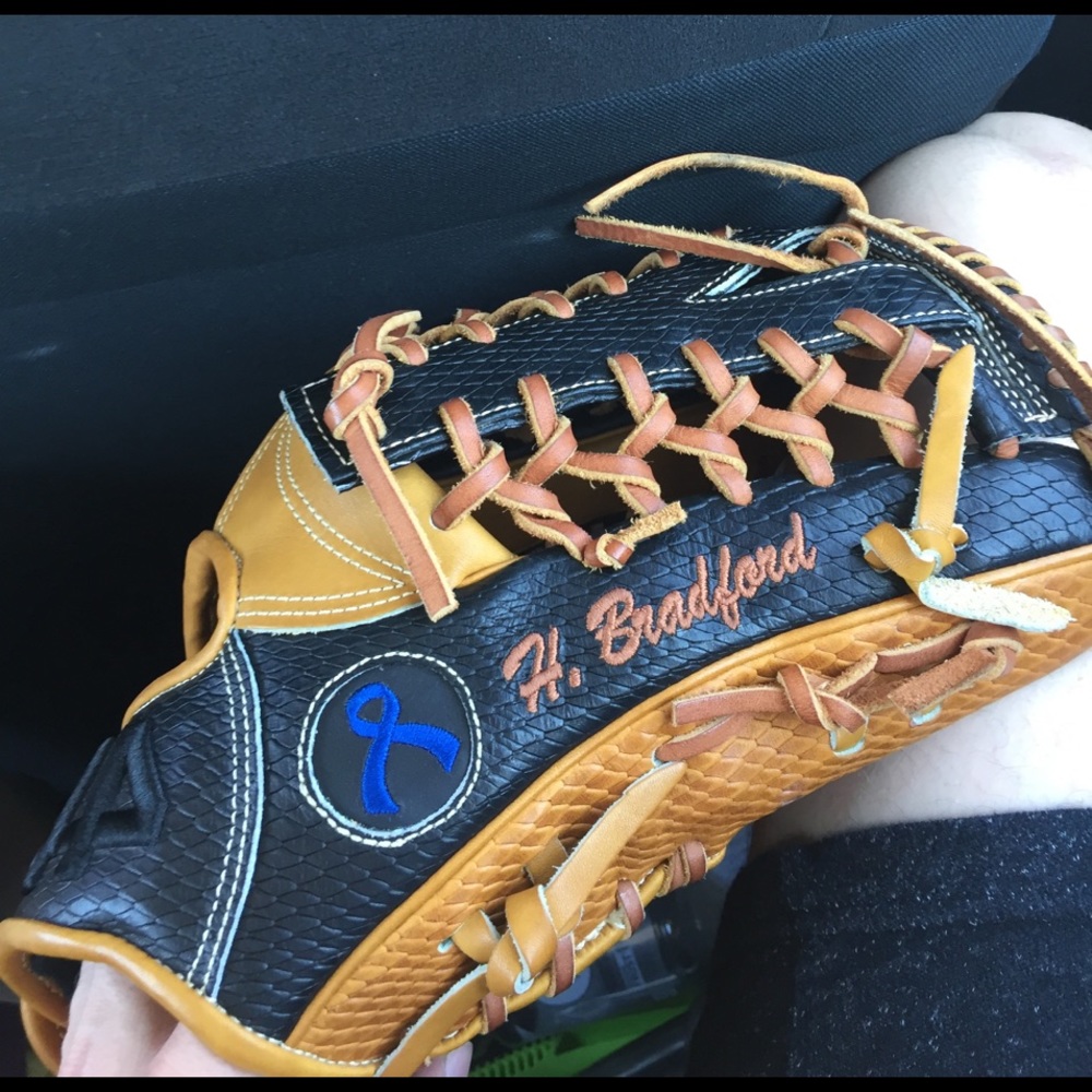 44 Pro Glove