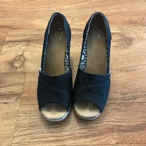 Black TOMS Wedges Size 8