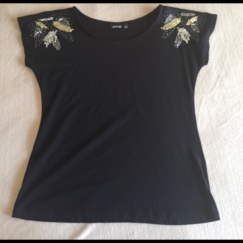 🔴BOGO✨Black Top with Sequined Shoulders