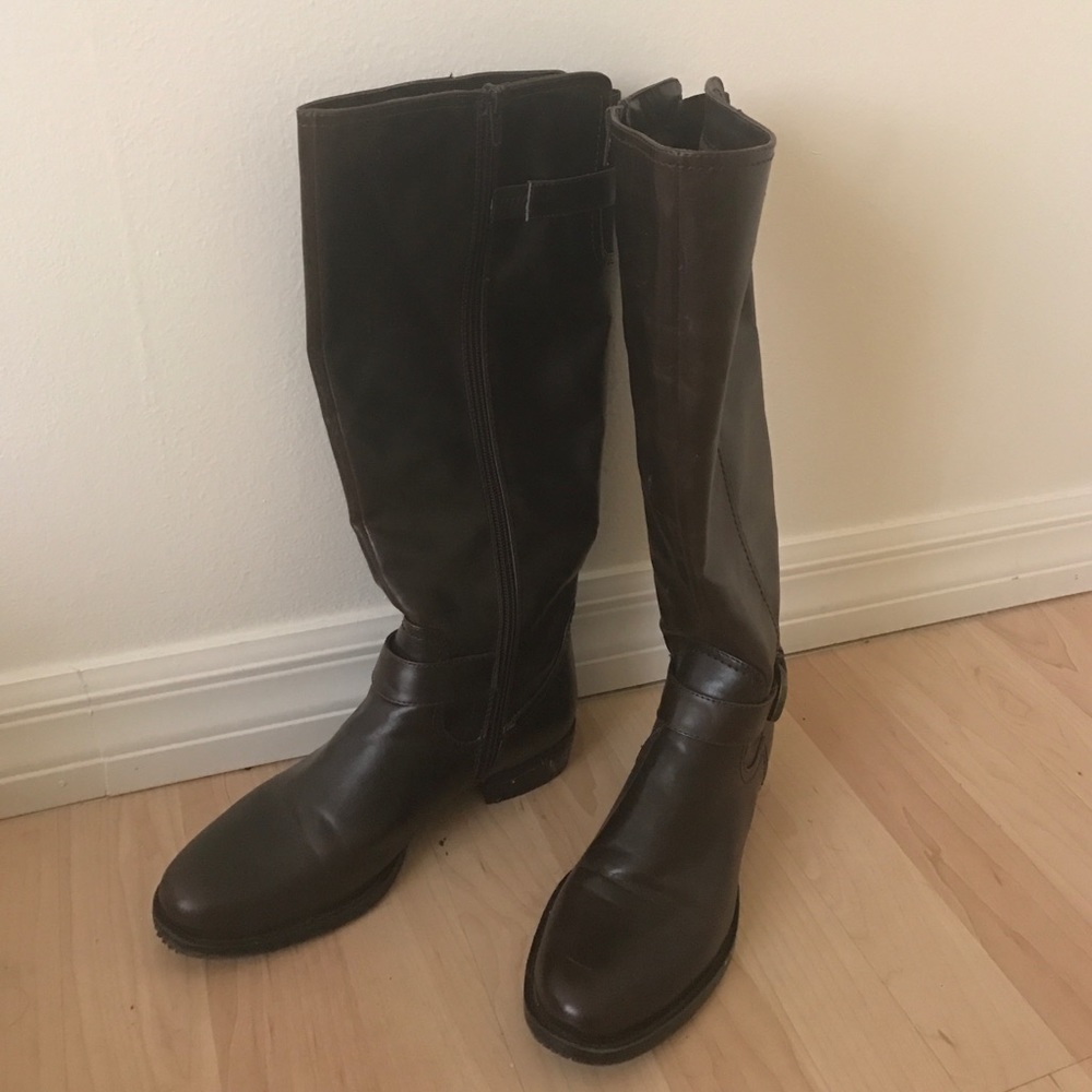 Tall brown Bass boots