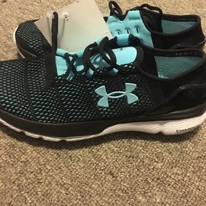 Under-Armour Speedform Charged, Women's size 8.5.