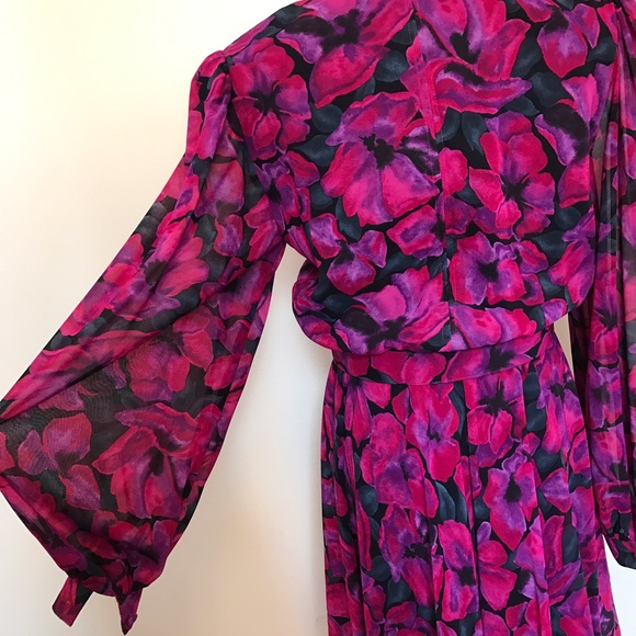 Vintage Dresses - Beautiful Vintage Floral Dress Vintage Dresses - Beautiful Vintage Floral Dress
