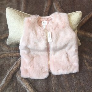 Light pink fur vest, NWT