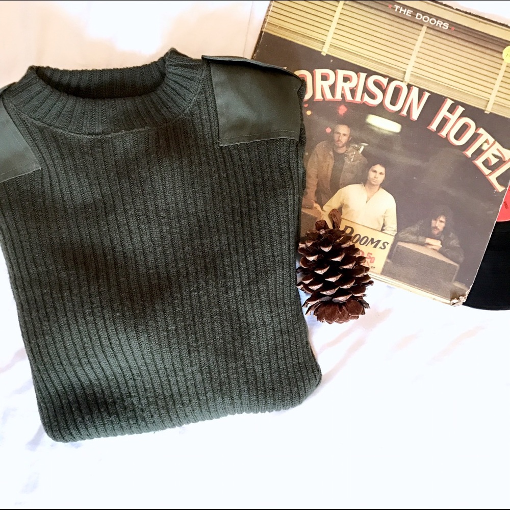 ᵛᶦⁿᵗᵃᵍᵉ Wool Military Sweater