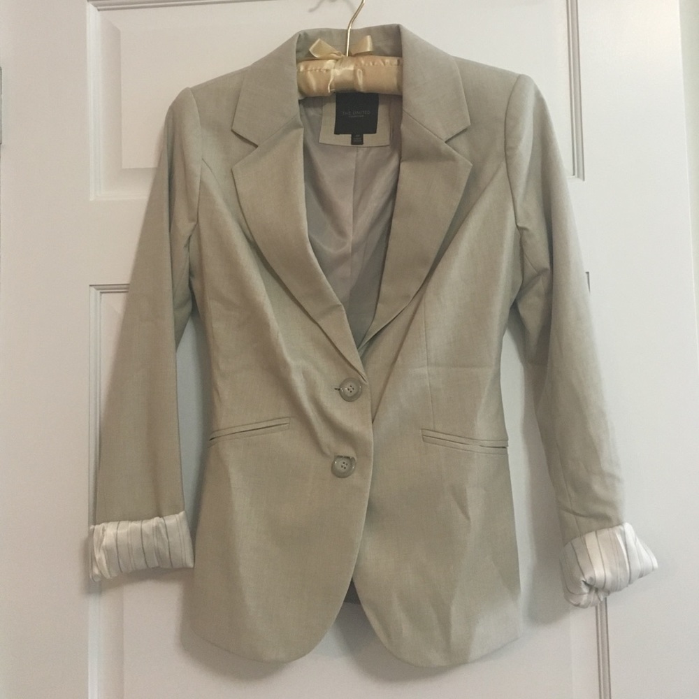 Limited 3 piece suit set