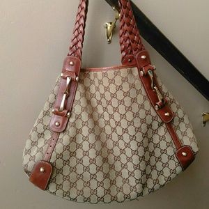 Gucci Pelham Hobo Bag
