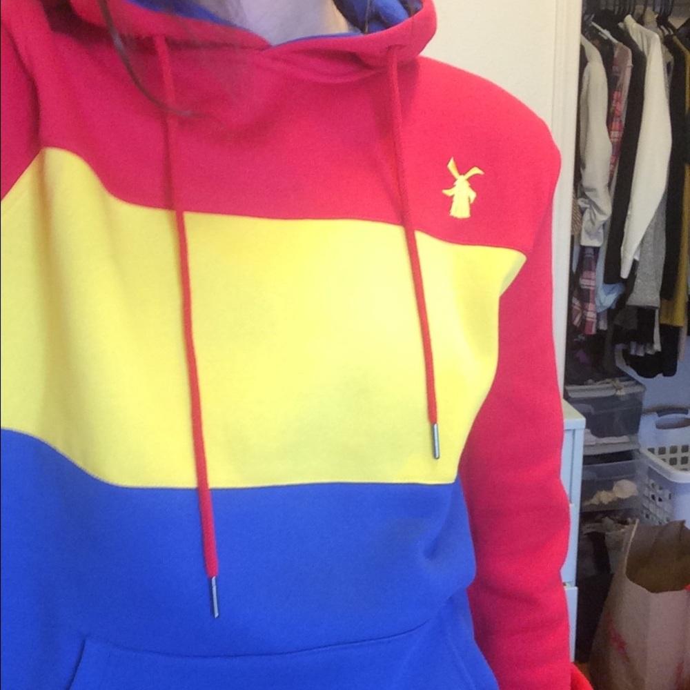 Dutch Bros hoodie!