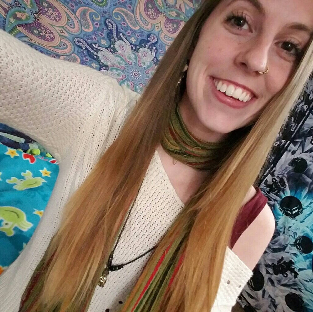 Meet your Posher, Kaitlin
