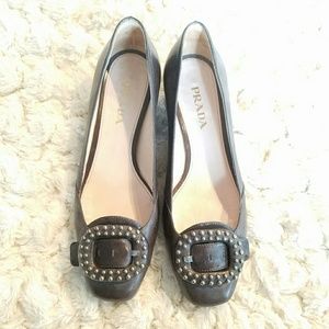 Prada Buckle Toe Short and Thick Heeled Pump
