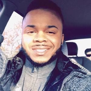 Meet your Posher, Cameron