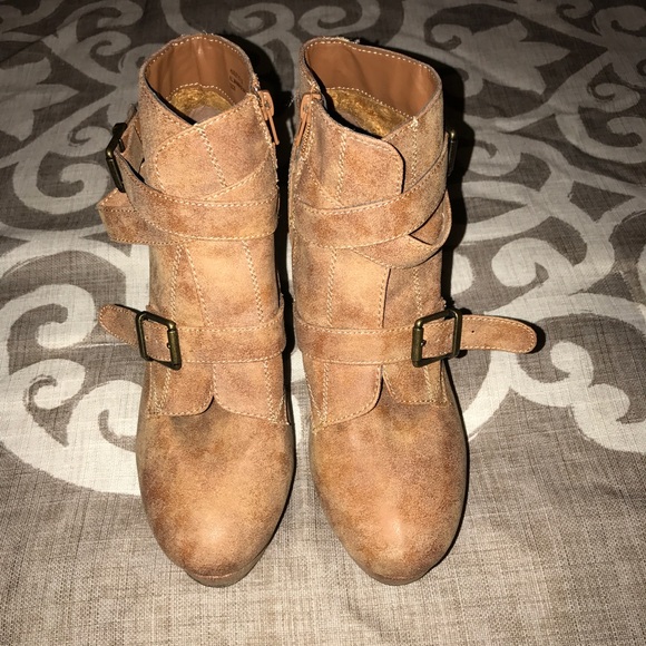 Boots - Picture 2 of 2