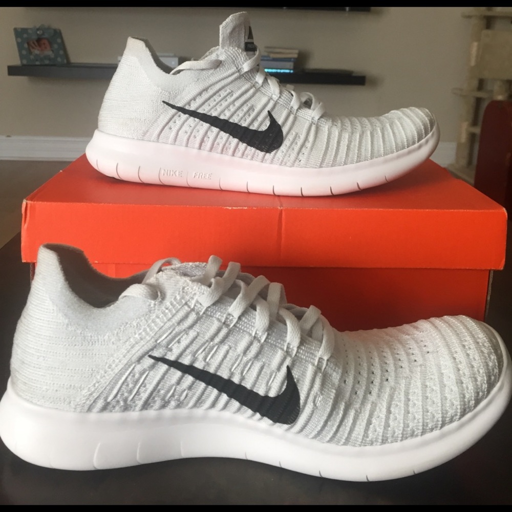 NIKE FEEE RN FLYKNIT