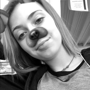 Meet your Posher, Ali