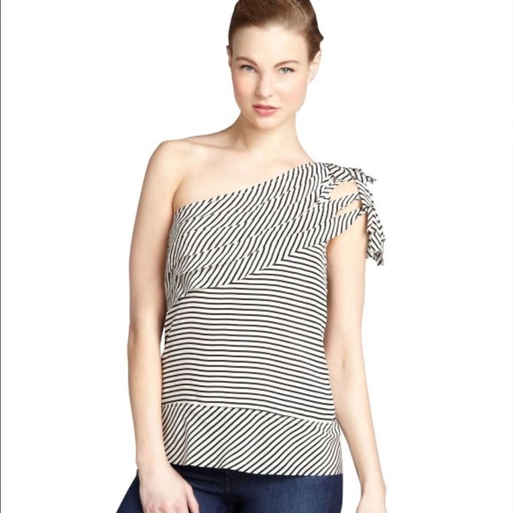 BCBG MAX AZRIA, Striped One Shoulder B&W Top