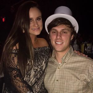 Meet your Posher, Mackenzie