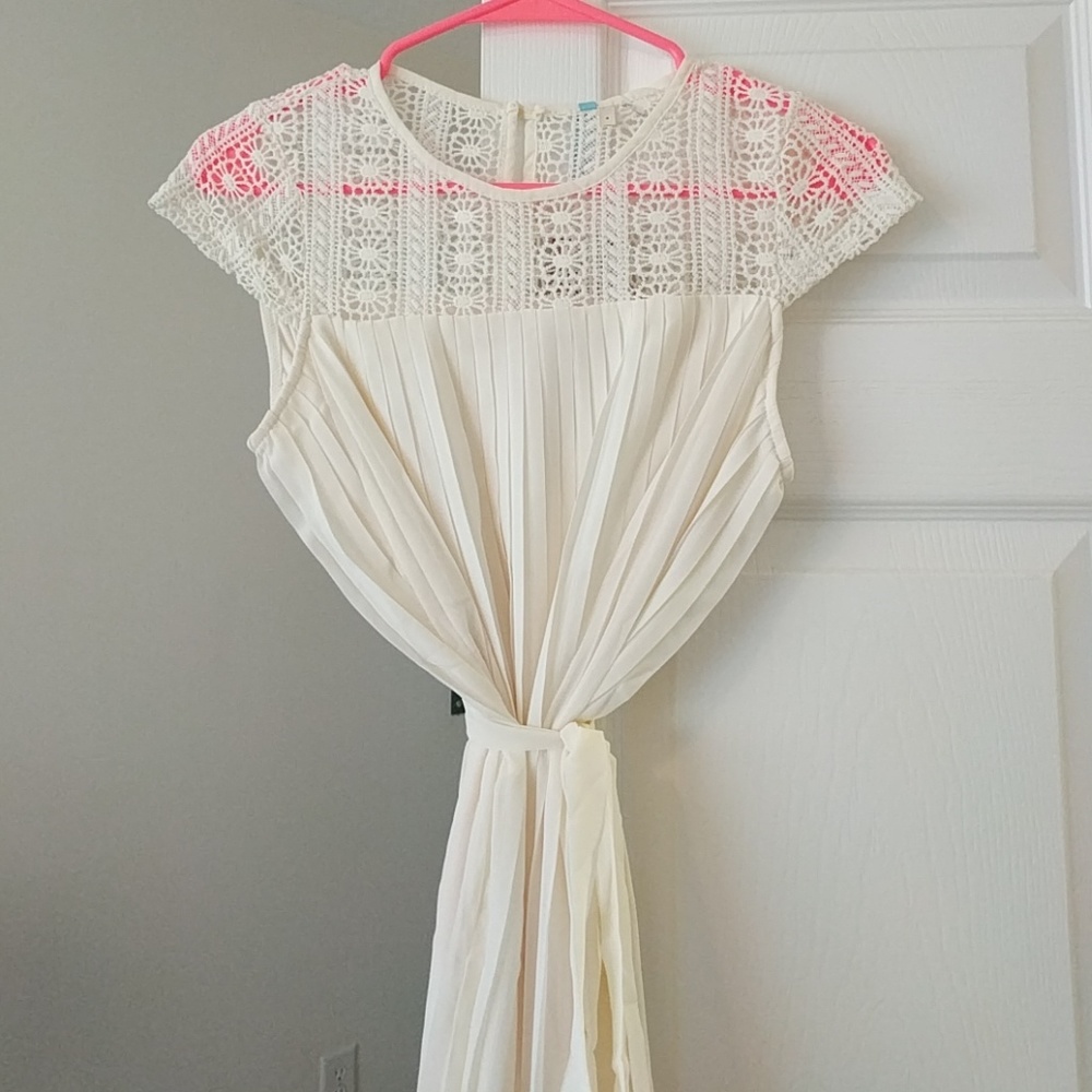 Small Ivory Lace & Chiffon Dress