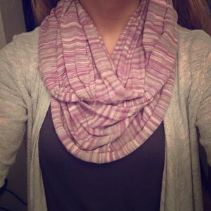 American Eagle infinity scarf