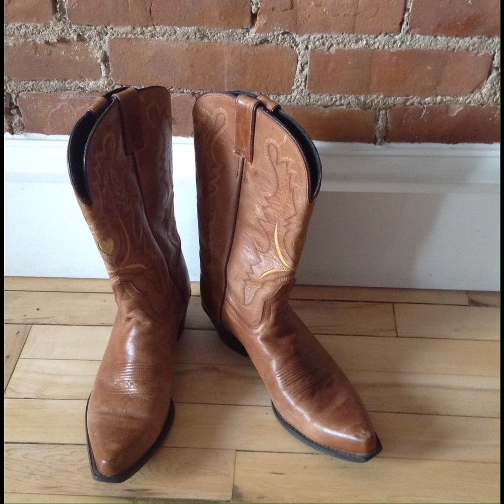 Dingo cowgirl boots. Size 8 1/2