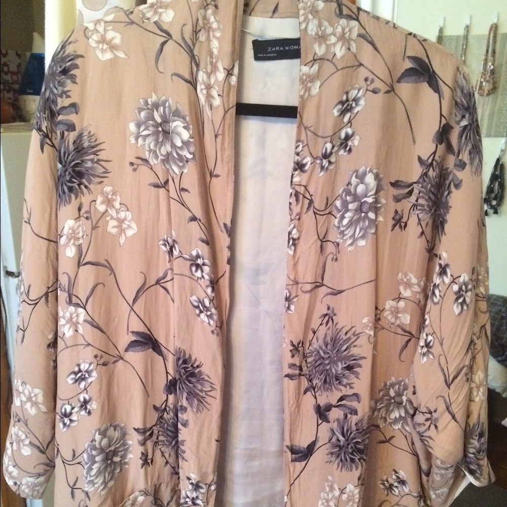 Zara kimono