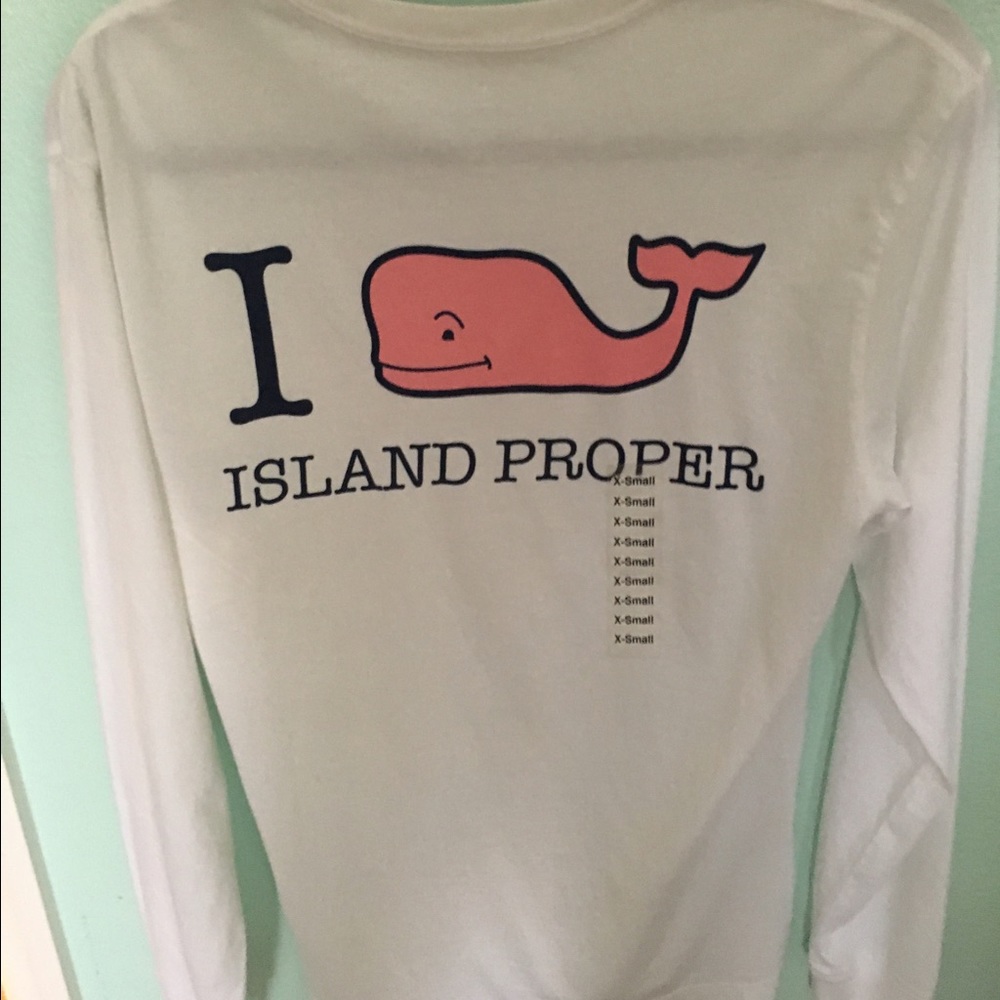 ❌❌❌sold❌❌❌Island proper vineyard vines long sleeve