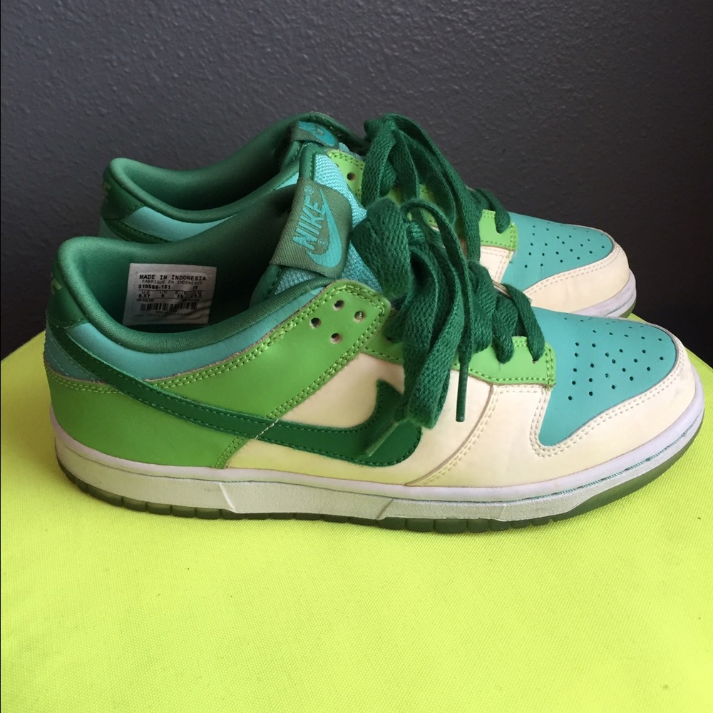 Nike Dunk Low