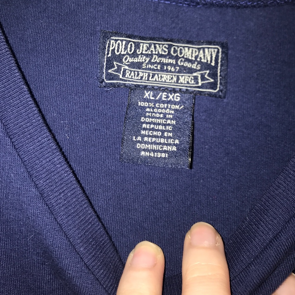 tshirt - Picture 3 of 3