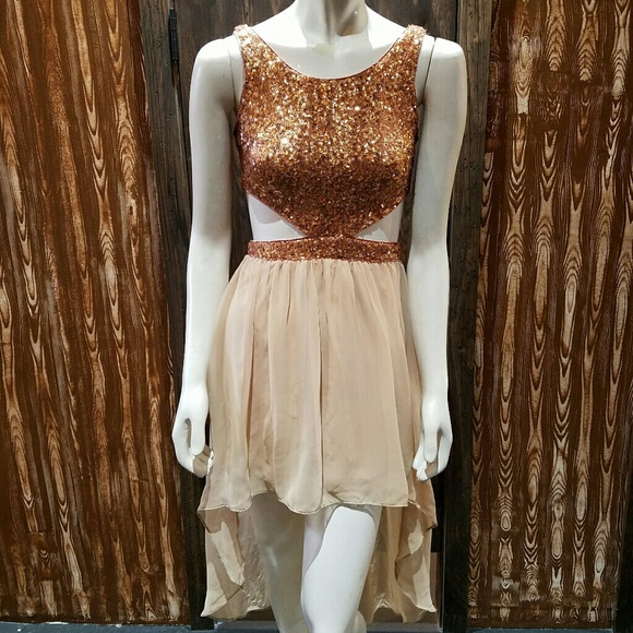 Rare London Dress - Picture 1 of 3