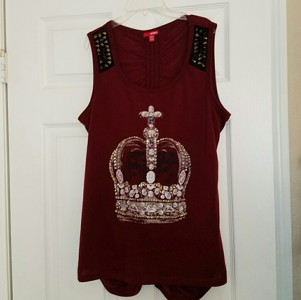 NWOT Crown top from Bongo