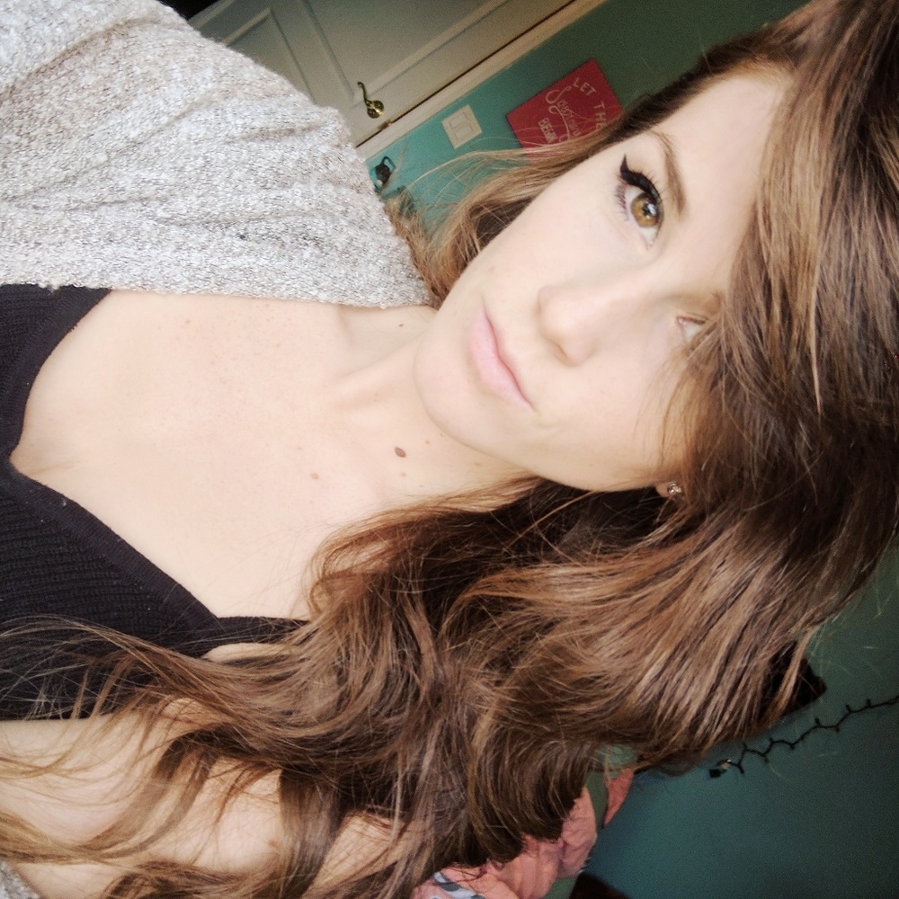 Meet your Posher, Briana